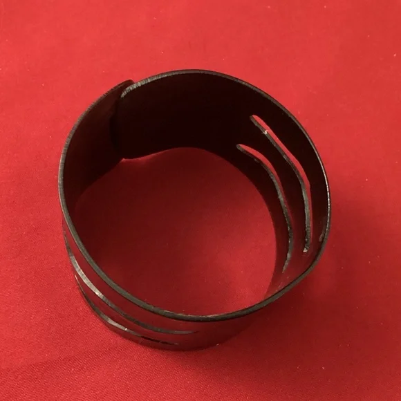 Horn (?) bracelet - Picture 4 of 7
